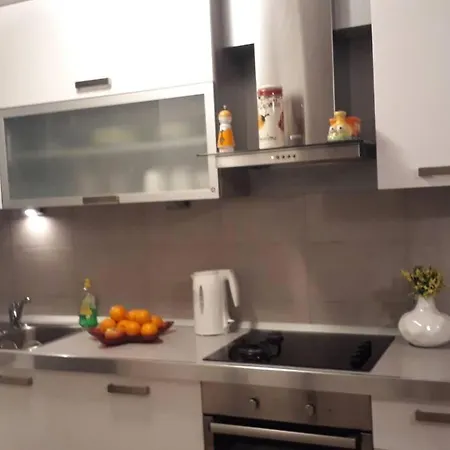 Apartment Funky Style In Centar